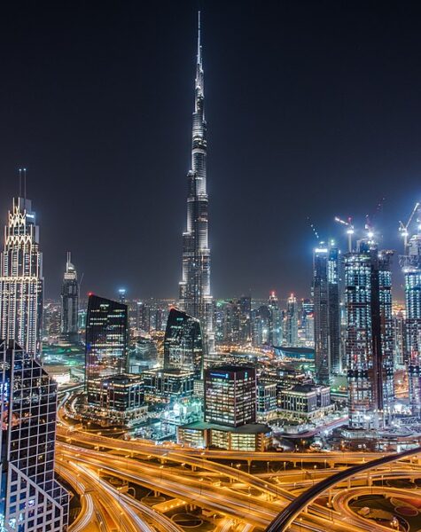 Dubai_Skylines_at_night_(Pexels_3787839)